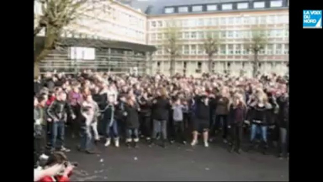 Cambrai : Un flash-mob au lycée Paul-Duez pour le Téléthon