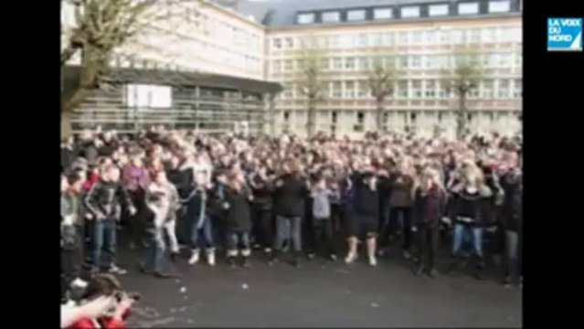 Cambrai : Un flash-mob au lycée Paul-Duez pour le Téléthon