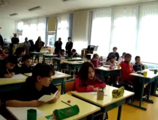 Le député Pauvros à l'école de Louvroil