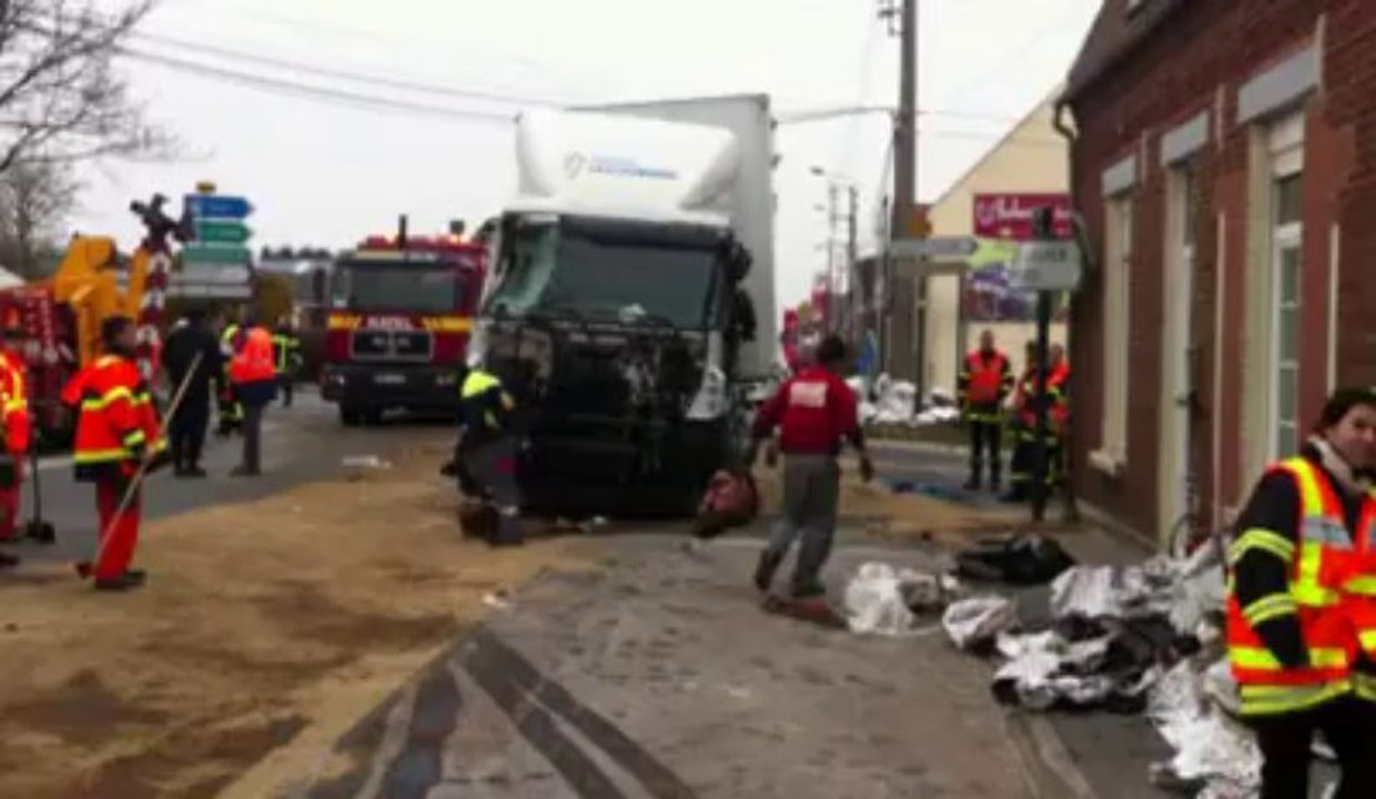 Cauchy-à-la-Tour : accident entre deux poids lourds
