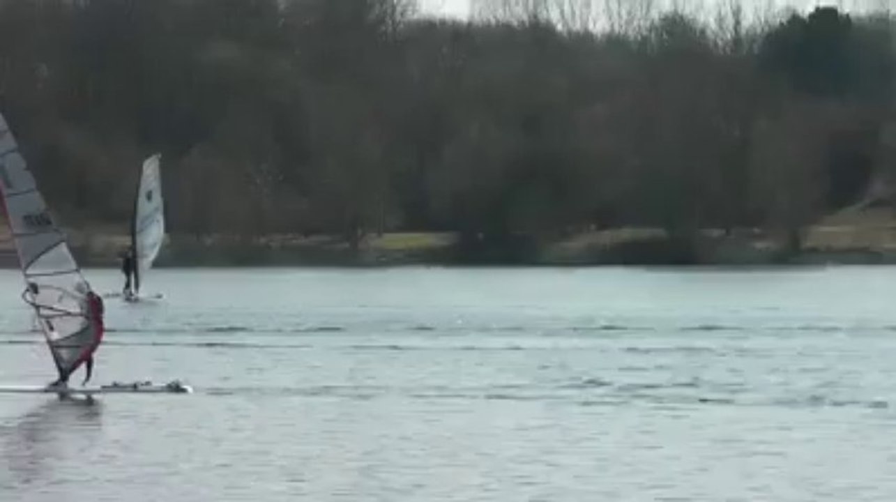 Régate de planchistes au Lac du Héron de Villeneuve-d'Ascq. (07/04/13)