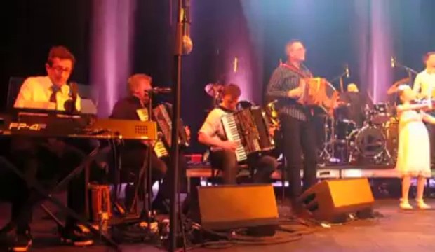 Combat de bals à Bray-Dunes - dimanche 7 avril 2013