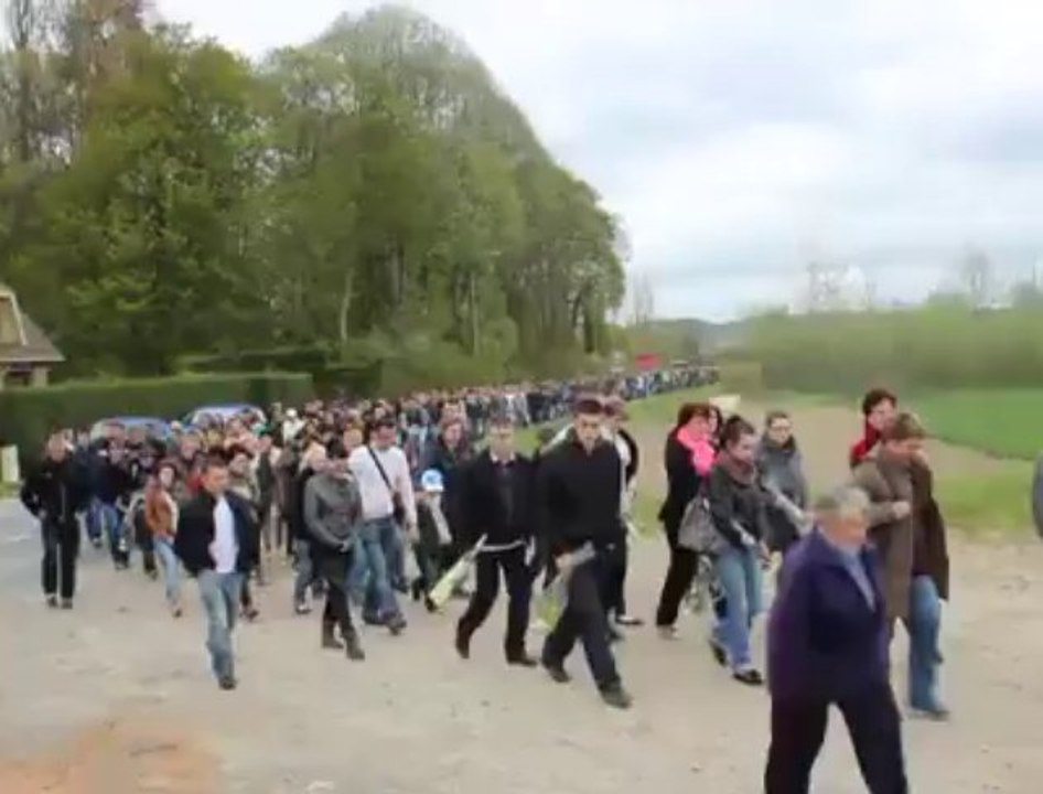 Drame d'Eperlecques : marche blanche pour rendre hommage à Romain Vandaele