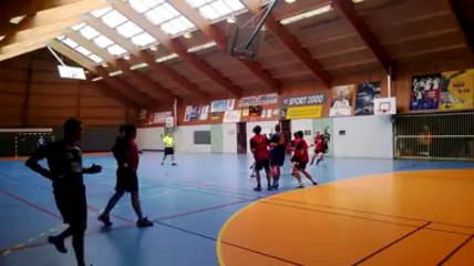 Les handballeurs d'Houplines tiennent Lomme en échec