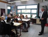 Mérignies: Le député Thierry Lazaro à l'école Jacques Brel