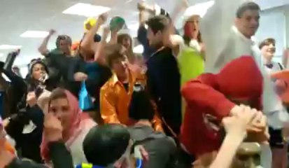 Arras: le Harlem Shake du lycée Robespierre au CDI