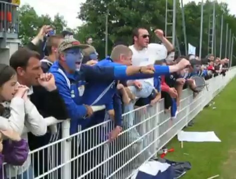 Saint-Pol-sur-Ternoise : le cri de guerre des footballeurs saint-polois lors du match contre Bully