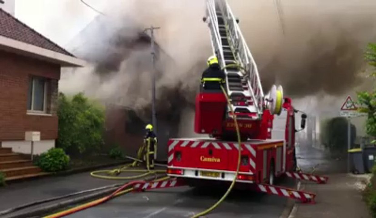 Feu de maison à Annezin