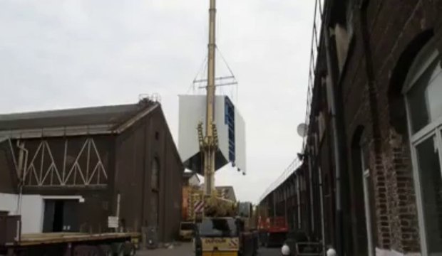 Feignies opération de levage à Sambre et Meuse