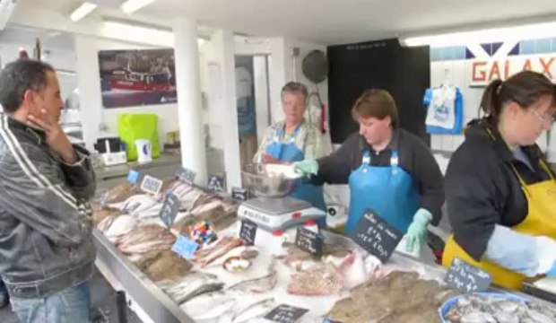 Inauguration des nouveaux étals à poissons du port d'Etaples