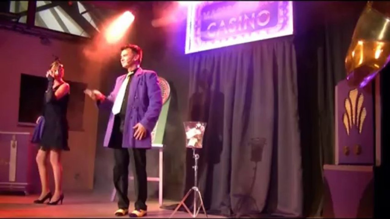 Magic Swing Casino LE SPECTACLE magicien vaucluse drôme gard var hérault grandes illusions anniveraire enfant spectacle