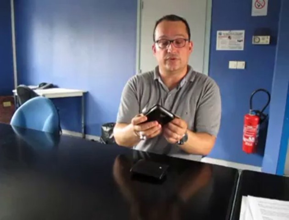 Seclin : Damien Bancal explique comment pirater une carte bancaire avec un smartphone