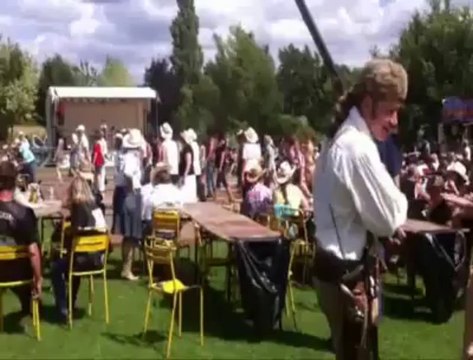 Démonstration de Line Dance aux 48 h Country de Souchez