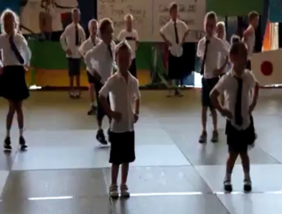 Courrières : spectacle de la fête du CLSH, 1er août 2013