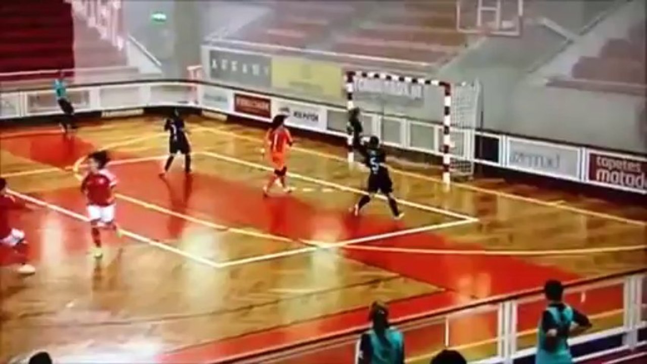 Rita Martins'den müthiş gol