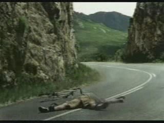 Pub bière chanceux face a la mort lol