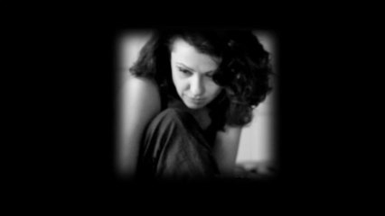 I ş ı l a y_  Perde-Bir  sen  varsın