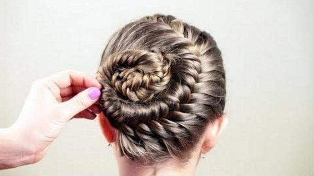 Причёска для школьницы. Hairstyle for schoolgirl