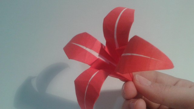 Como Hacer Un Lirio De Papel Flor De Origami