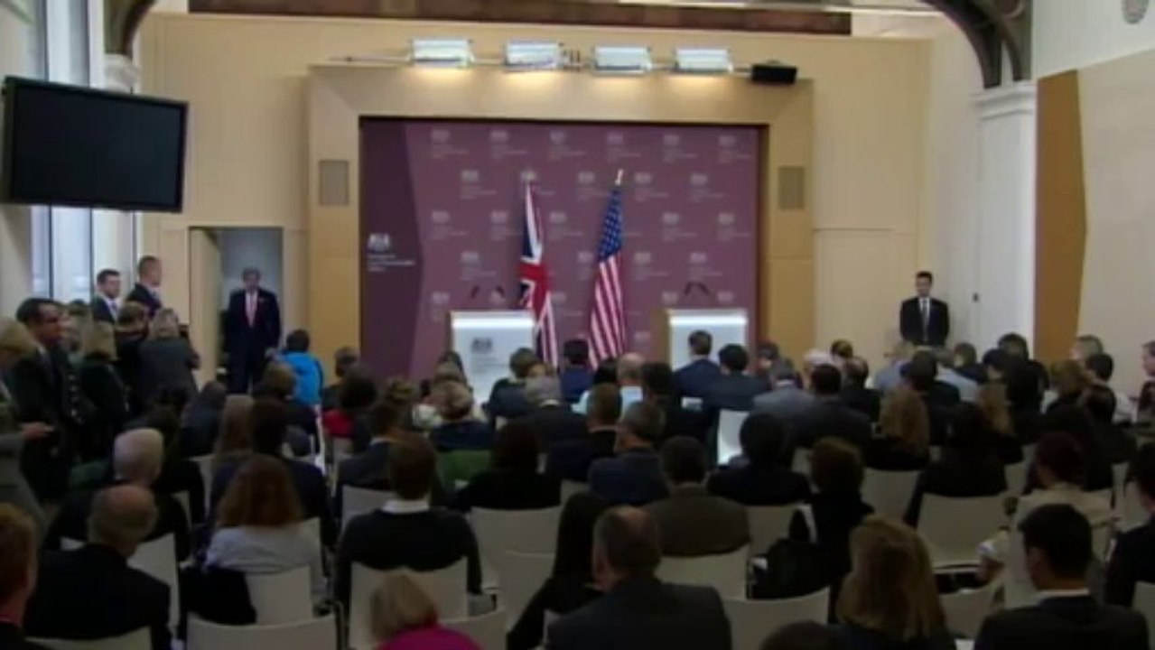 Kerry: ‘la solución no es militar’