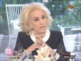 Iliana Calabró habló con Mirtha Legrand del escándalo que involucró a su marido