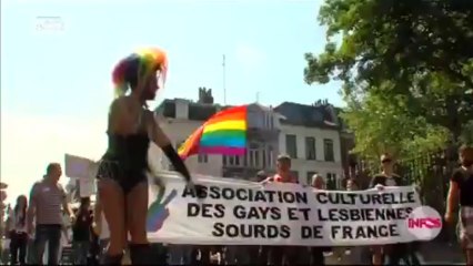 Gay Pride 2012 : une marche festive mais aussi militante