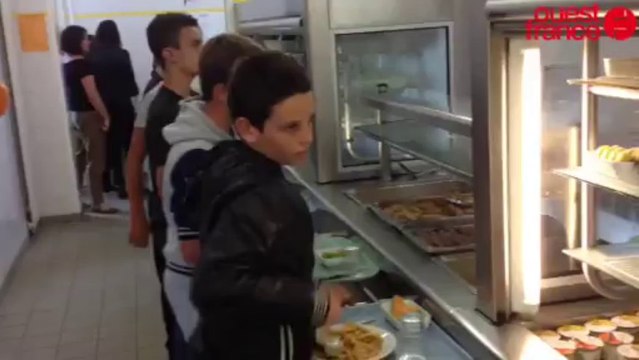 Système biométrique à la cantine du collège Jean-Monnet du Château-d'Olonne - .