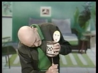 Professeur choron - Poupée à caca