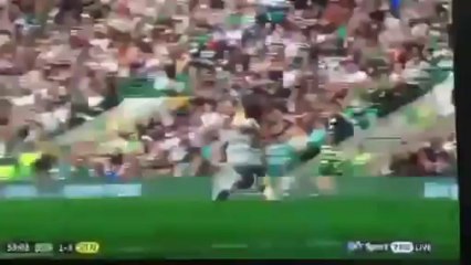 Integrante de One Direction lesionado y abucheado en partido de fútbol