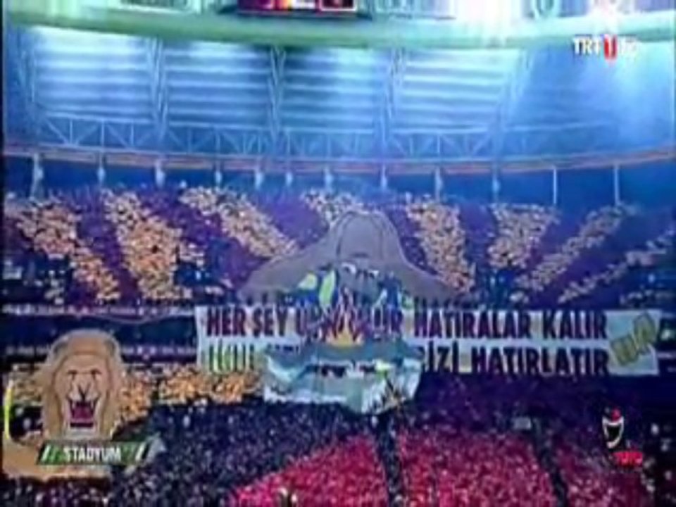 FENER AGLAMA!! :) BU ÖZEL VİDEO KLİP TÜM GALATASARAY GÖNÜL VERENLERE GELSİN!!