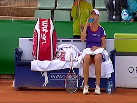 Sorana Cirstea - Govortsova O. (Barcelona 2012 - Sferturi) Part 1