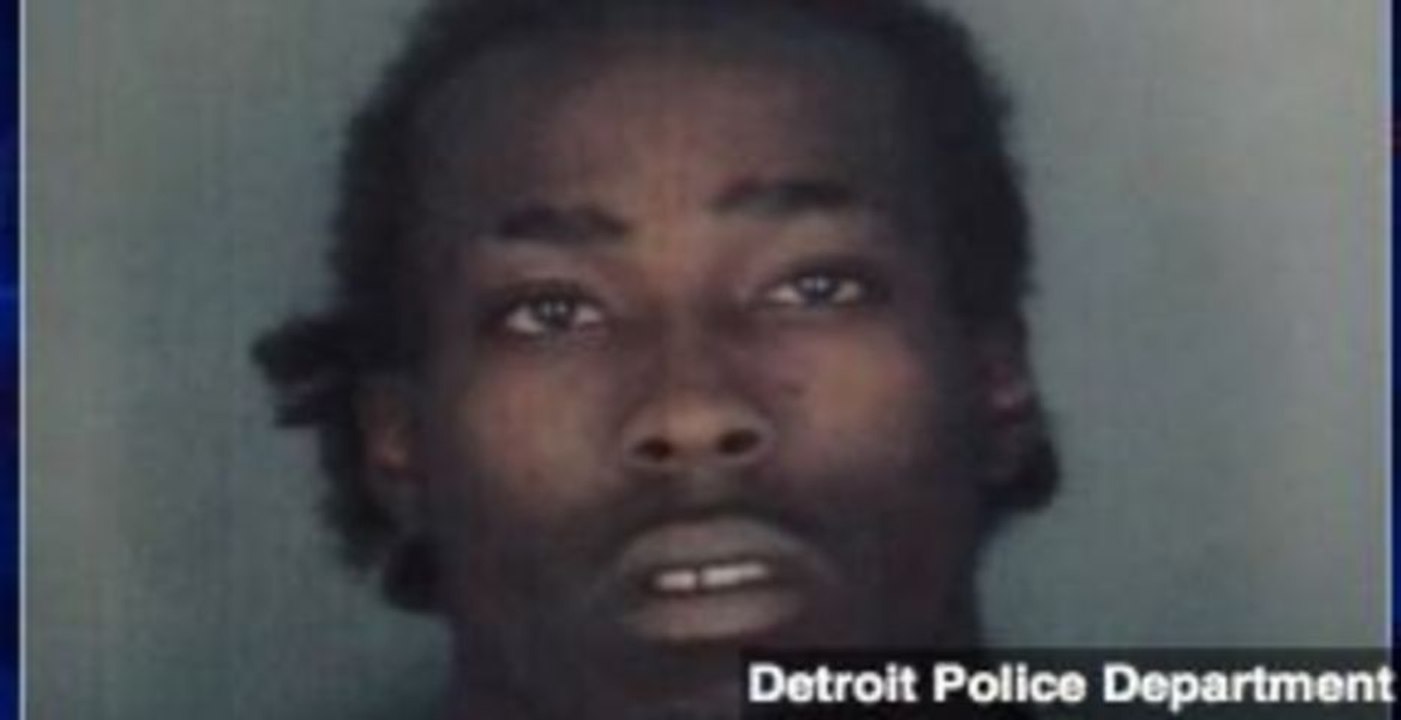 Prisoner Allegedly Stabs Deputy, Steals Uniform, Escapes