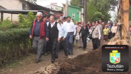 Carlos Peredo inicia obras programa HABITAT 2013