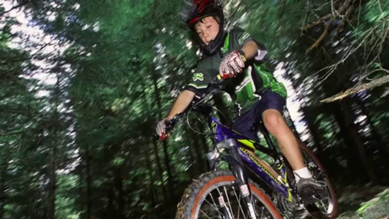 MTB - Ian Morrison shreds Whistler - 2013