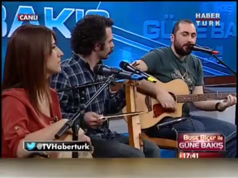 Fatih Yaşar - Biçtum Çayır Çimeni [Canlı Performans] Karadeniz'e Kalan