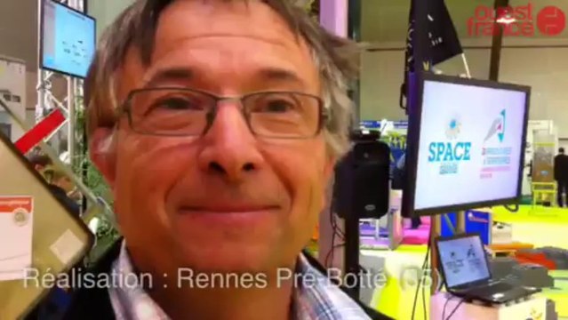 Space R & D - Gilles Guillomon, producteur de lait de chèvre à Domloup, explique ce qu'est l'agriculture écologiquement intensive.