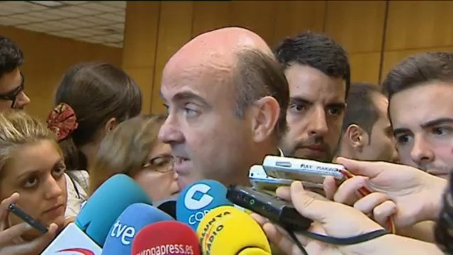 El Gobierno revisará las previsiones del PIB y del paro