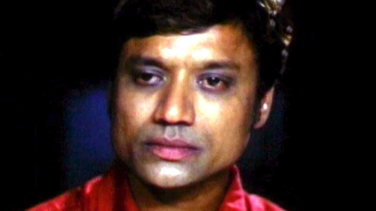 S J Surya realise.. he is in love Nayanatara - S.J.Surya, Nayantara - HD