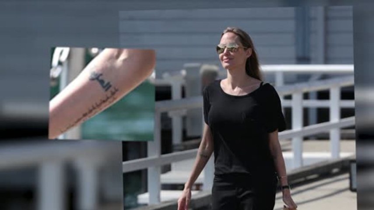 Angelina Jolie mit neuem Tattoo in Australien