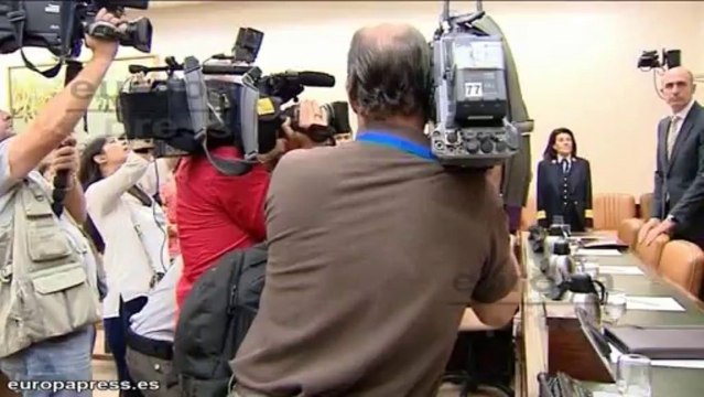 Aláez imputa a cinco responsables de Adif