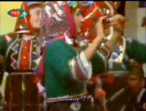 KARŞIYAKA KÜLTÜR MERKEZİ HALK OYUNLARI EKİBİ-A Fadime’m Hadi Senle Kaçalım