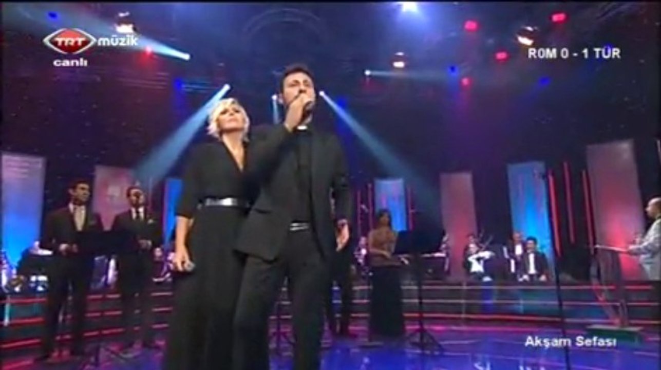 Ayşe İnak Ekiz & Mustafa Demiroğlu-Yalnızım Dostlarım