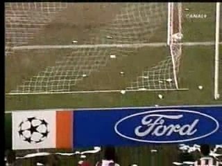 OLYMPIACOS vs valencia cf GOL-albiol