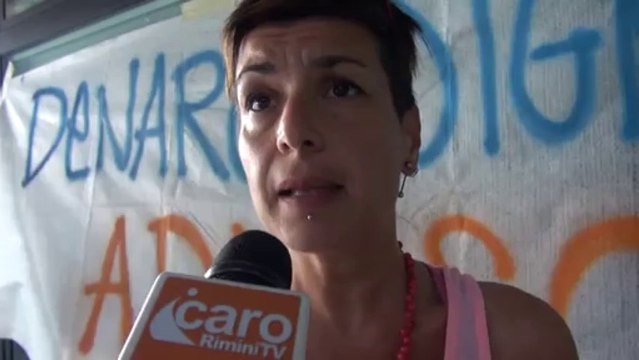 Icaro Tv. Mini Aspi, in coda al Centro per l'Impiego.mpg