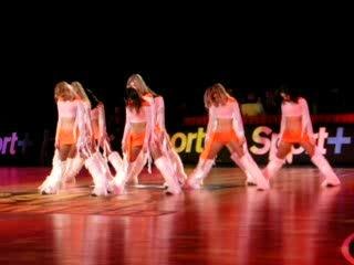 pom pom girls