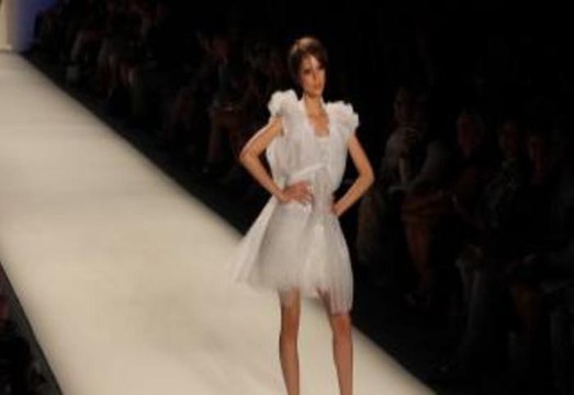 WATCH: Joanna Mastroianni Runway Show New York Fashion Week Spring 2014