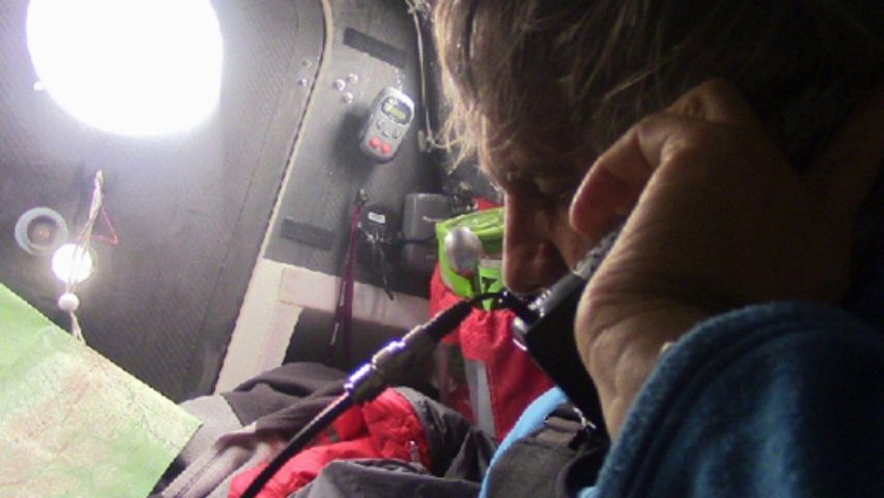 Tempête Arctique, Charles Hedrich à bord du rameur des glaces via satellite