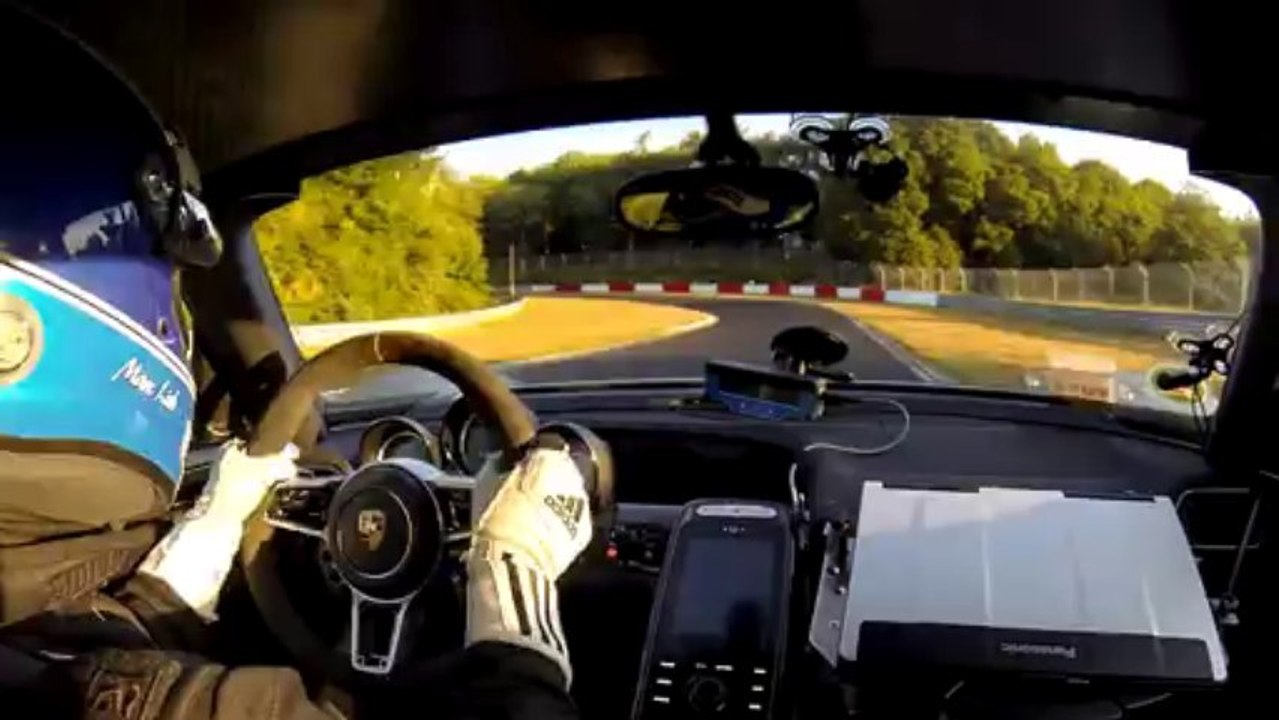Porsche 918 Spyder : record  du tour au Nürburg...