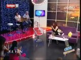 CAHİT BERKAY & Derya Petek ayna ayna ellere CANLI PERFORMANS Jülyen TV