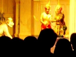 danse sacrée du Cambodge